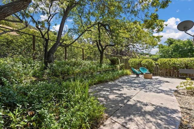358 Paddlewheel Dr, Vallejo, CA 94591 - view of patio / terrace with fence