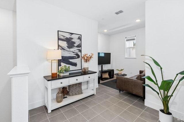 336 Pear Tree Ln Unit D, Napa, CA 94558 - tiled living room with recessed lighting and baseboards