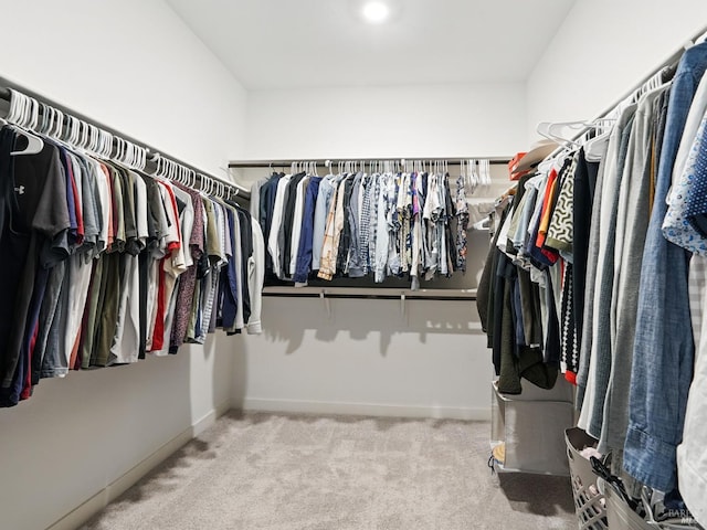2471 Lake Club Dr, Fairfield, CA 94533 - walk in closet featuring carpet floors