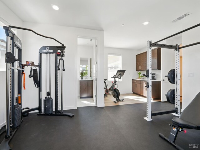 2471 Lake Club Dr, Fairfield, CA 94533 - exercise area with recessed lighting and baseboards