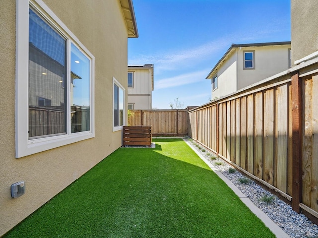 2471 Lake Club Dr, Fairfield, CA 94533 - view of yard