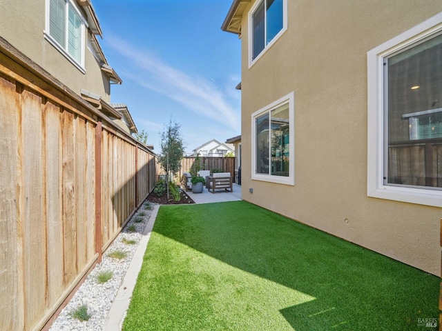 2471 Lake Club Dr, Fairfield, CA 94533 - view of yard featuring a patio area