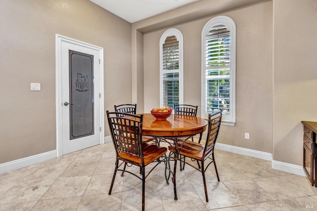 819 Bridle Ridge Dr, Fairfield, CA 94534 - dining room featuring healthy amount of natural light and baseboards
