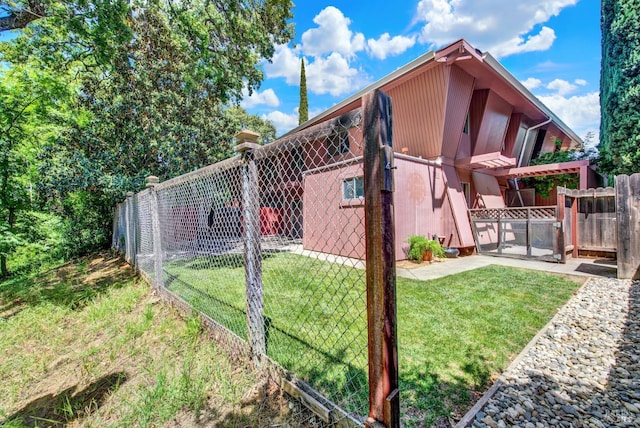 970 El Camino Ave Unit 3, Vacaville, CA 95688 - view of side of home