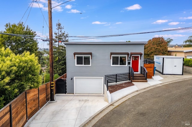 33 Romine Way, Vallejo, CA 94591 - view of front of home featuring a garage, fence, and driveway