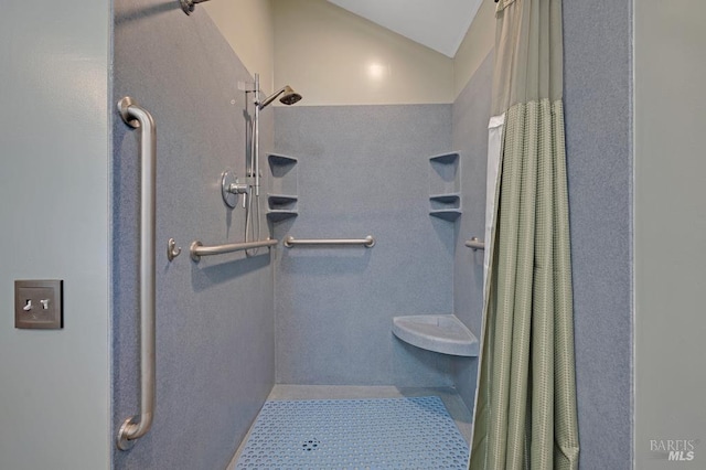 7293 Occidental Rd, Sebastopol, CA 95472 - bathroom with a shower with shower curtain