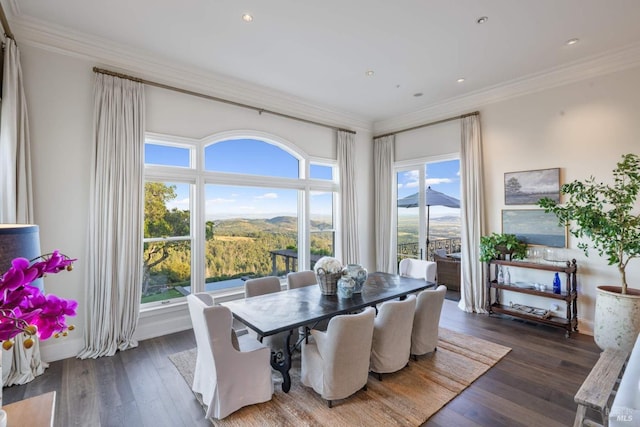 17256 7th St E, Sonoma, CA 95476 - dining room featuring ornamental molding, hardwood / wood-style flooring, a mountain view, and recessed lighting