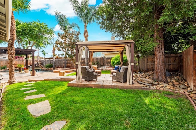 201 Red Pheasant Dr, Vacaville, CA 95687 - view of yard featuring a patio and an outdoor living space