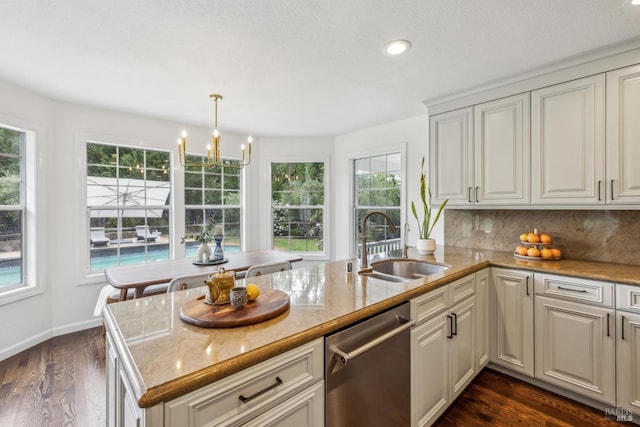 9724 Green Valley Rd, Sebastopol, CA 95472 - kitchen with a sink, dishwasher, plenty of natural light, a peninsula, and recessed lighting