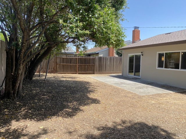 312 Dahlia St, Fairfield, CA 94533 - view of yard with a patio area