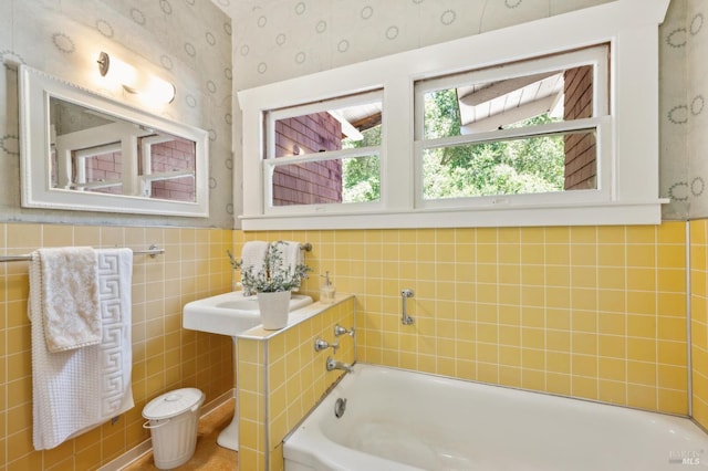 4100 Petrified Forest Rd, Santa Rosa, CA 94515 - full bath with a bathtub and wallpapered walls