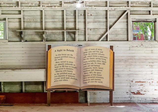 4100 Petrified Forest Rd, Santa Rosa, CA 94515 - detailed view of wood walls