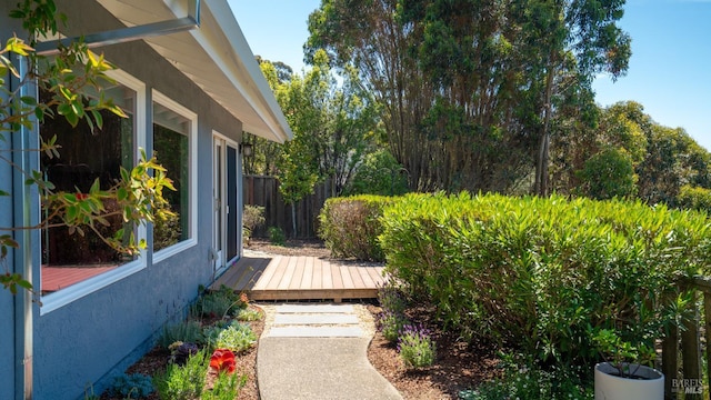 9 Endeavor Cv, Corte Madera, CA 94925 - view of yard featuring a deck
