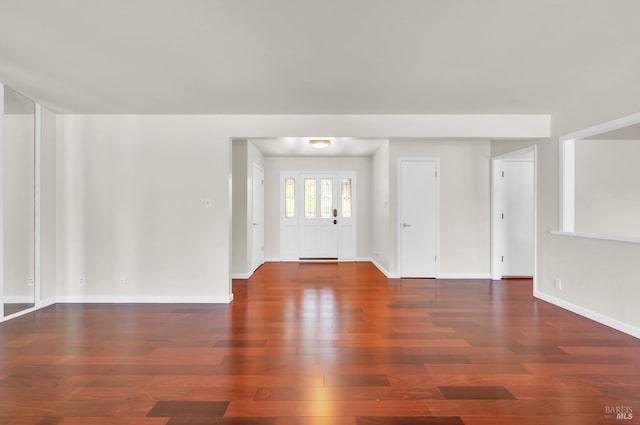 3730 Ruston Ln, Napa, CA 94558 - entrance foyer with wood finished floors and baseboards