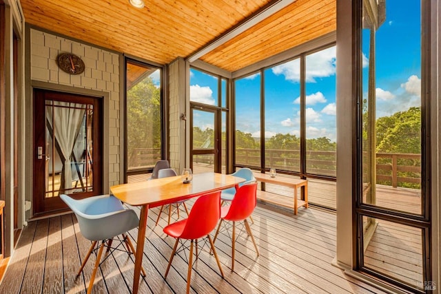 303 Mctavish Ct Unit A, Fairfield, CA 94534 - sunroom / solarium featuring expansive windows, hardwood / wood-style flooring, and wooden ceiling