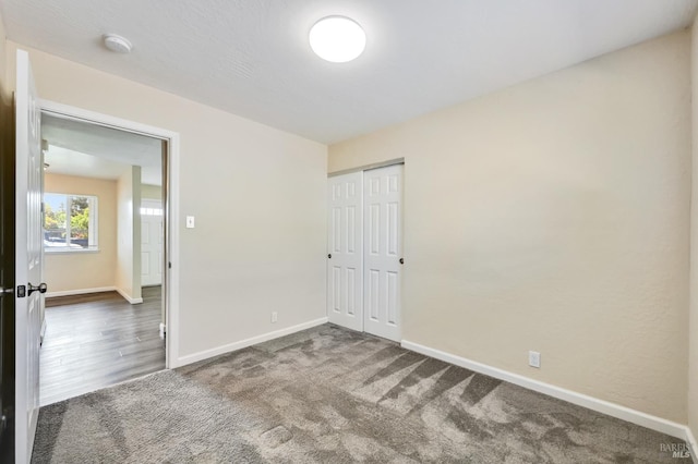 1313 Mcneil Ave, Petaluma, CA 94954 - unfurnished room with baseboards, a smoke detector, and carpet flooring