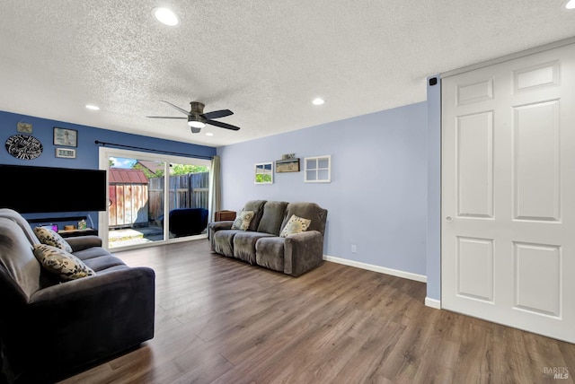130 Ward Ct, Vallejo, CA 94589 - living room featuring a textured ceiling, a ceiling fan, wood finished floors, recessed lighting, and baseboards