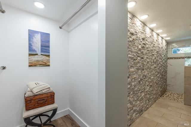 10505 Cherry Ridge Rd, Sebastopol, CA 95472 - bathroom with tiled shower and recessed lighting