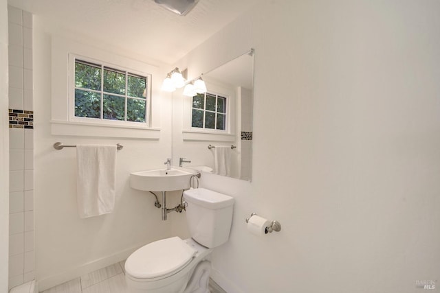 1423 Foothill Blvd, Calistoga, CA 94515 - bathroom with toilet and baseboards