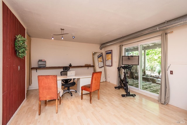 1114 Mount George Ave, Napa, CA 94558 - office space with wood finished floors