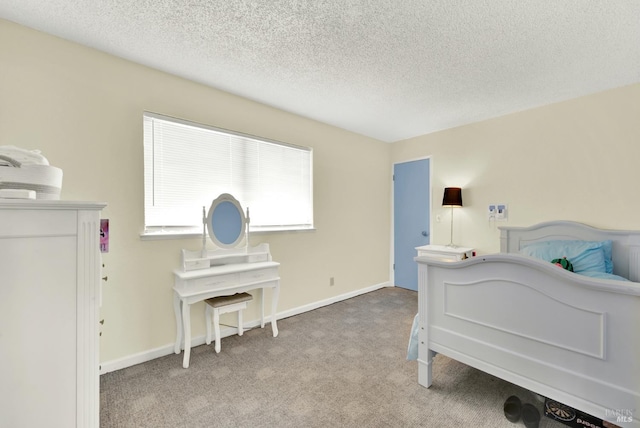3265 Arroyo Dr, Fairfield, CA 94533 - bedroom featuring carpet flooring, a textured ceiling, and baseboards