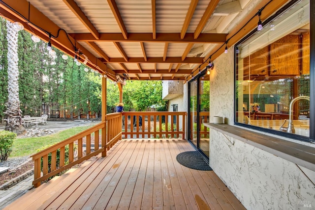 3265 Arroyo Dr, Fairfield, CA 94533 - view of wooden terrace
