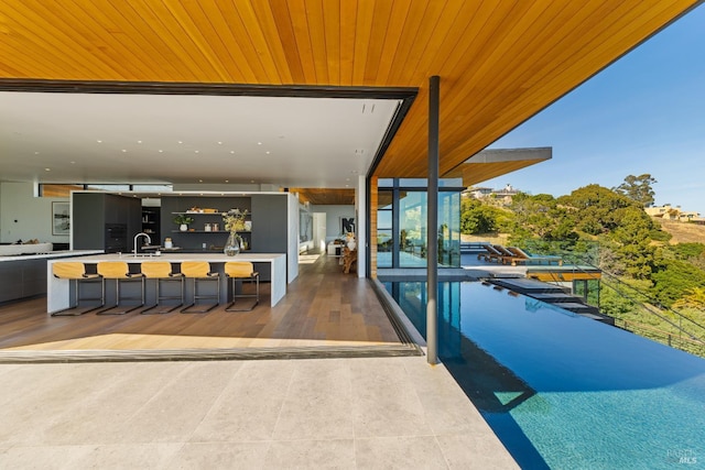 2215 Vistazo St E, Tiburon, CA 94920 - view of patio with a sink