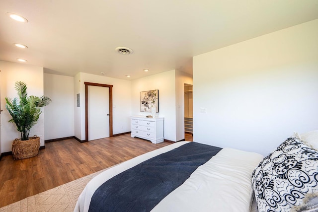 5900 Blank Rd, Sebastopol, CA 95472 - bedroom with wood finished floors, recessed lighting, and baseboards