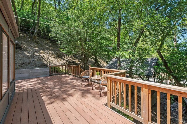 280 Oakcrest Rd, San Anselmo, CA 94960 - view of wooden deck