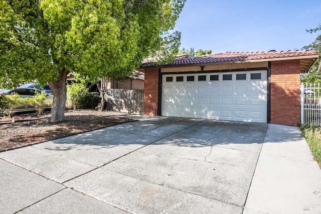 2728 Almondwood Way, Fairfield, CA 94534 - view of detached garage