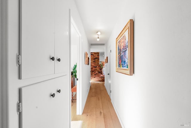 21800 River Rd, Geyserville, CA 95441 - corridor featuring light wood-type flooring and baseboards