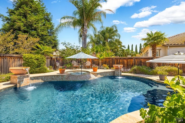 1283 Prominent Dr, Brentwood, CA 94513 - view of pool with a fenced backyard and an in-ground hot tub
