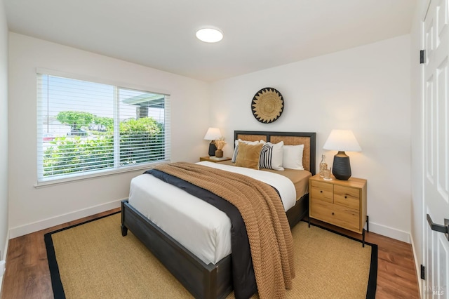 914 Cottonwood Ct, Petaluma, CA 94954 - bedroom featuring baseboards and wood finished floors
