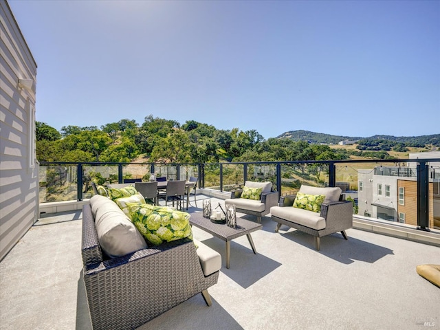 226 Verandah Ave, Novato, CA 94945 - view of patio featuring an outdoor hangout area