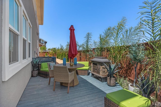 1749 Guadalupe St, Petaluma, CA 94952 - deck featuring a fenced backyard
