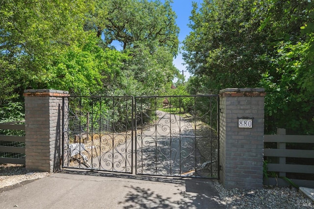 880 W Agua Caliente Rd, Sonoma, CA 95476