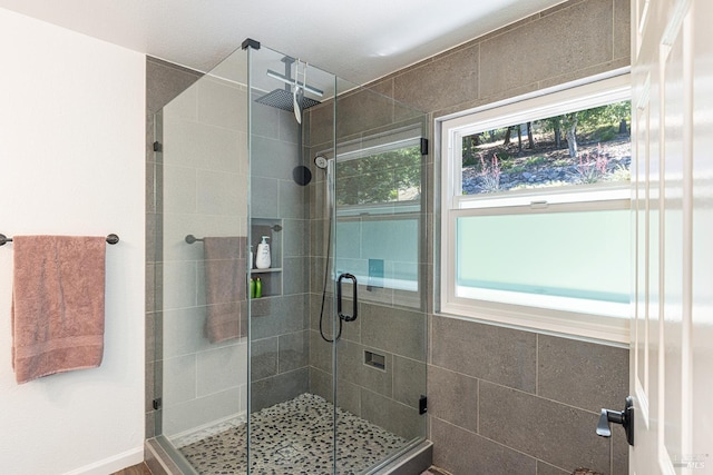 3336 Brittany Cir, Napa, CA 94558 - full bath featuring a stall shower