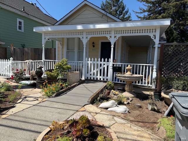 562 Petaluma Ave, Sebastopol, CA 95472 - view of front of home with covered porch