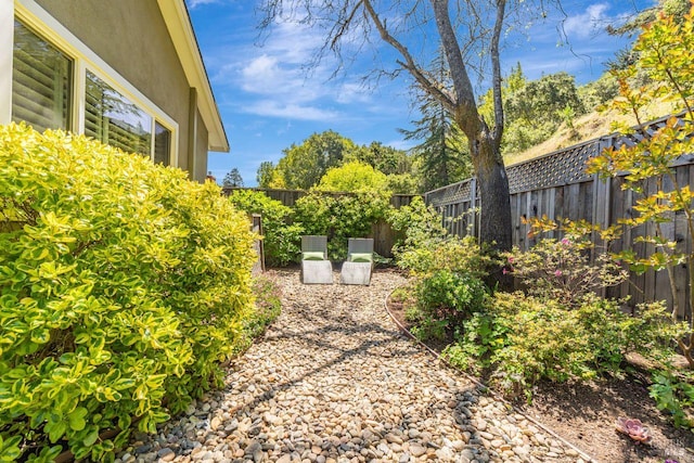 37 Angela Ave, San Anselmo, CA 94960 - view of fenced backyard