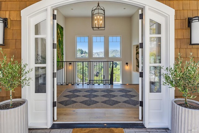 6 Live Oak Way, San Rafael, CA 94901 - property entrance featuring a porch