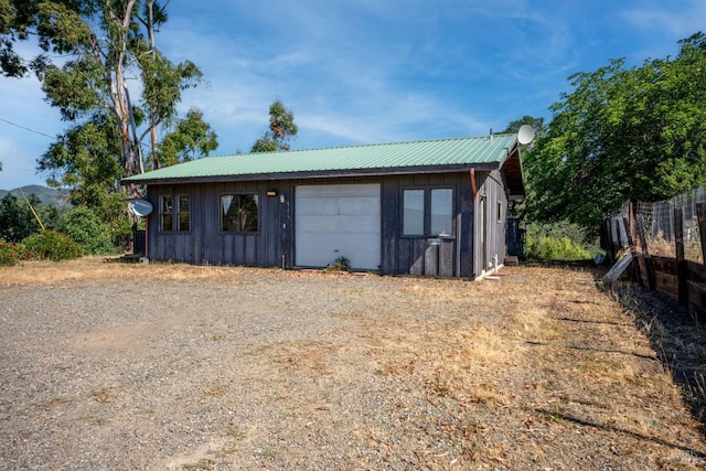 2840 Pear View Rd, Lakeport, CA 95453 - view of detached garage