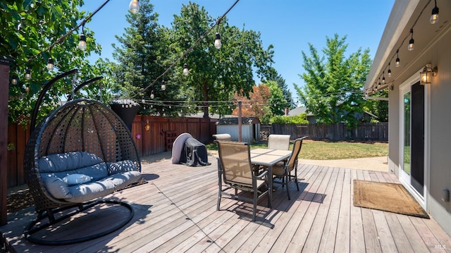 1523 Bruce Ct, Santa Rosa, CA 95401 - deck with outdoor dining area