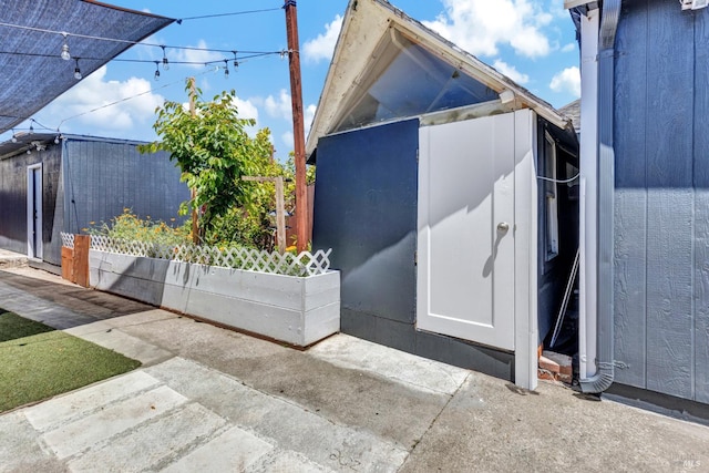 1753 15th St, San Pablo, CA 94806 - view of side of property
