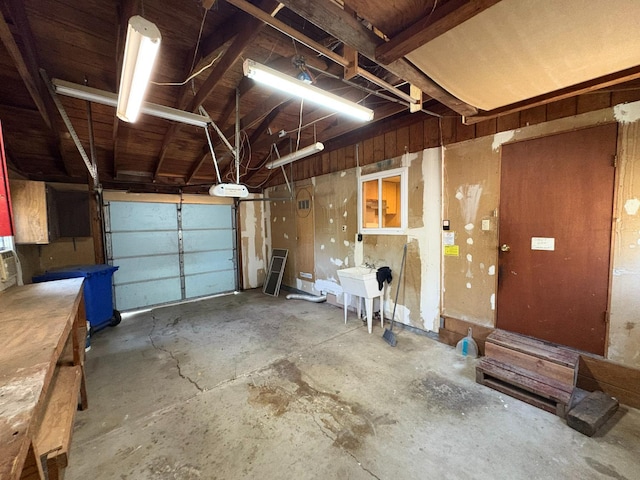 612 Union St, Isleton, CA 95641 - view of garage