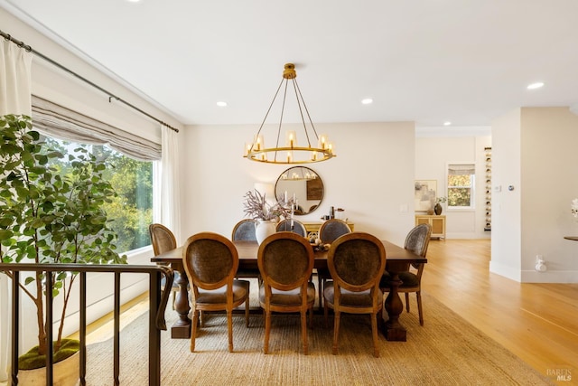 943 Appleridge Pl, Fairfield, CA 94534 - dining area with light wood finished floors, a chandelier, recessed lighting, and baseboards