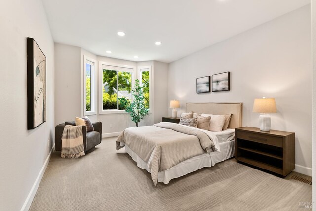 943 Appleridge Pl, Fairfield, CA 94534 - bedroom with recessed lighting and light colored carpet
