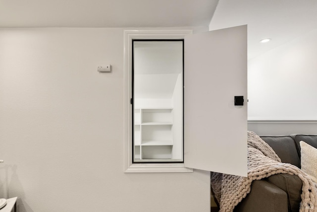 943 Appleridge Pl, Fairfield, CA 94534 - detailed view of recessed lighting