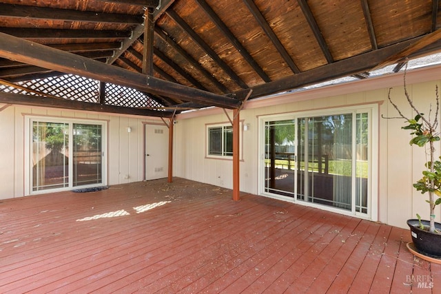 1417 Klamath Dr, Suisun City, CA 94585 - view of wooden deck