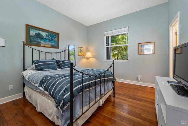 8596 Starr Rd, Windsor, CA 95492 - bedroom featuring baseboards and hardwood / wood-style flooring