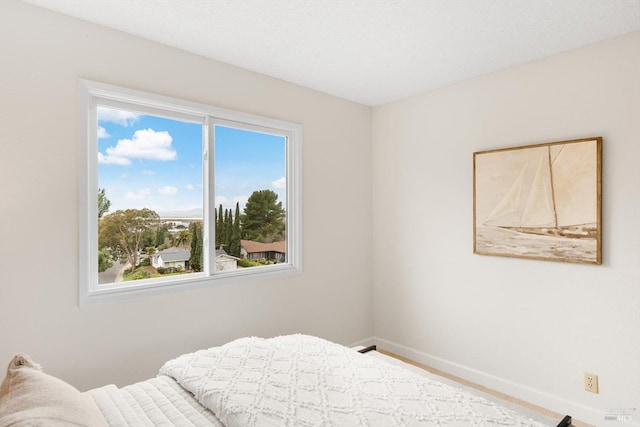 225 Riverview Dr, Vallejo, CA 94589 - bedroom featuring baseboards